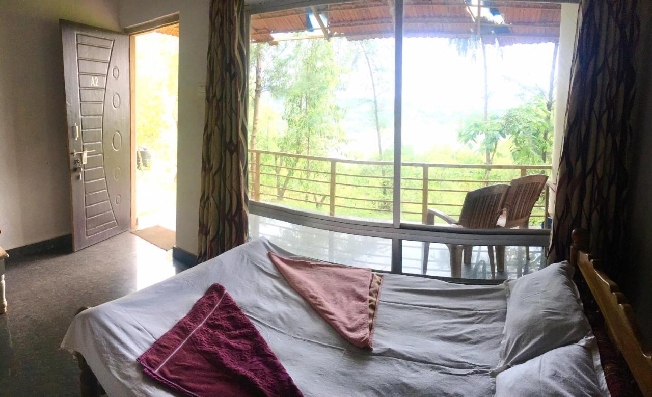 White Elephant Restaurant & Cottages Gokarna Gokarna  Extérieur photo